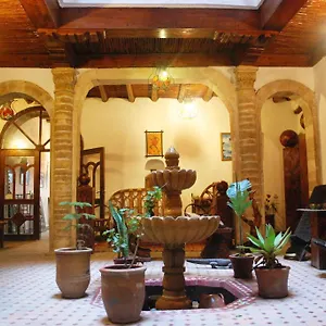 Hotel typu riad Caverne D'ali Baba